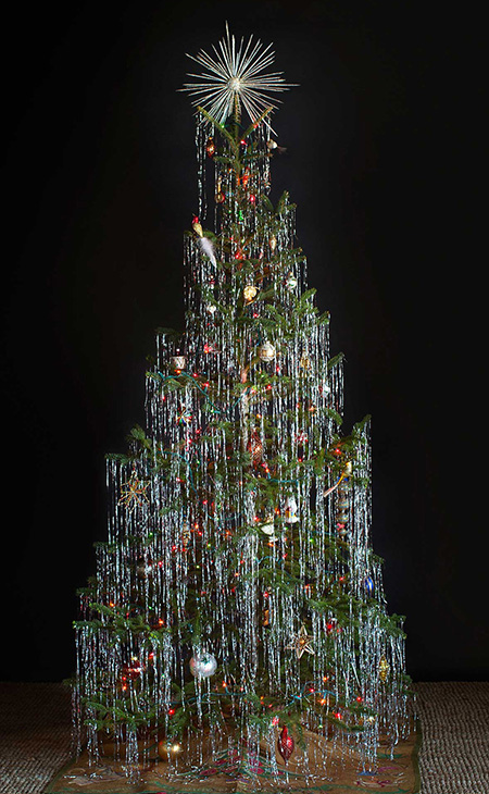 christmas tree tinsel